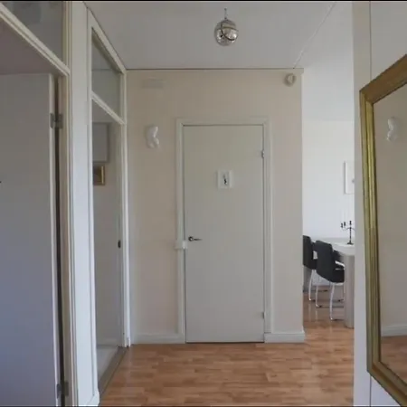 2bhk Olari, *