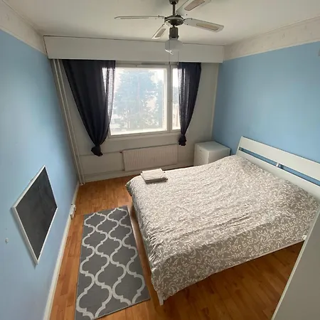 2bhk Olari, 艾斯堡